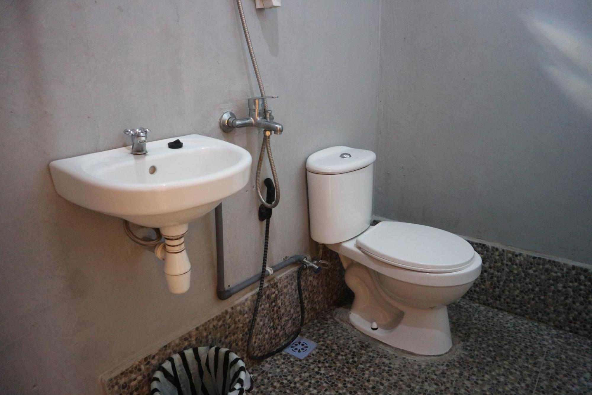 Tange Guest House Ruteng Εξωτερικό φωτογραφία